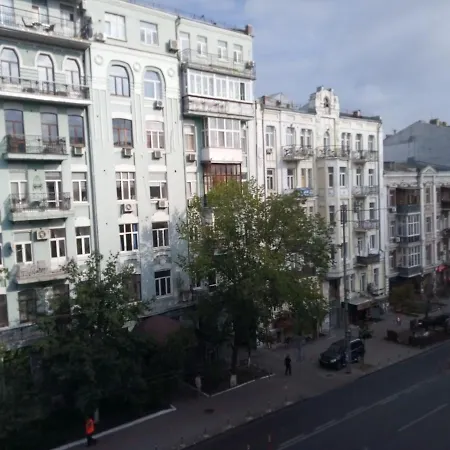 Однокомнатная Шота Руставели Apartment Kyiv Exterior photo