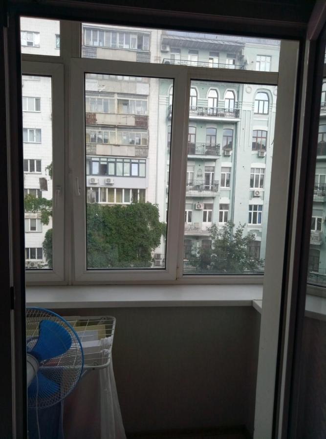 однокомнатная шота руставели * Kiev